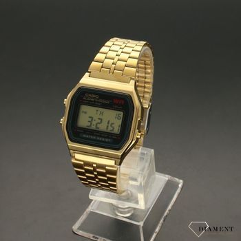Zegarek męski w modnej prostokątnej kopercie w kolorze złotym. Zegarek to idealny pomysł na prezent i jednocześnie świetny dodatek do stylizacji. Zapraszamy!v (2).jpg