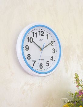 Ścienny zegar JVD HA41.1.  Nowoczesny zegar w białym kolorze z niebieskimi dodatkami. Zegary do nowoczesnego wnętrza.  (4).JPG