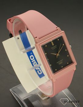 Zegarek damski Casio Classic różowy MQ-38UC-4AER. W zegarku zastosowano trwały pasek, który wykonano z wysokiej jakości gumy w kolorze różowym. Mechanizm japoński mieści się w plastikowej, wytrzymałej kopercie o klasycznym  .jpg