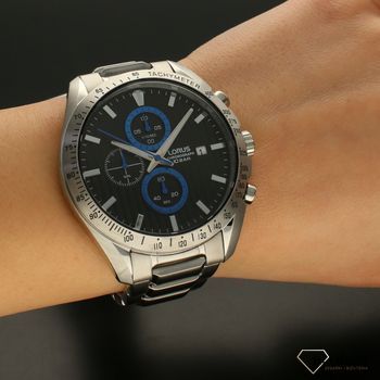 Zegarek męski LORUS Sportowy na bransolecie RM305HX9. Zegarek męski wyposażony w funkcję chronografu pozwala na dokładny pomiar czasu. Zegarek męski z datownikiem (1).jpg