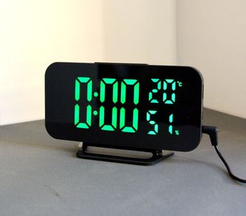 Zegar budzik LED JVD SB3725.1 termometr higrometr USB zielone cyfry (1).JPG