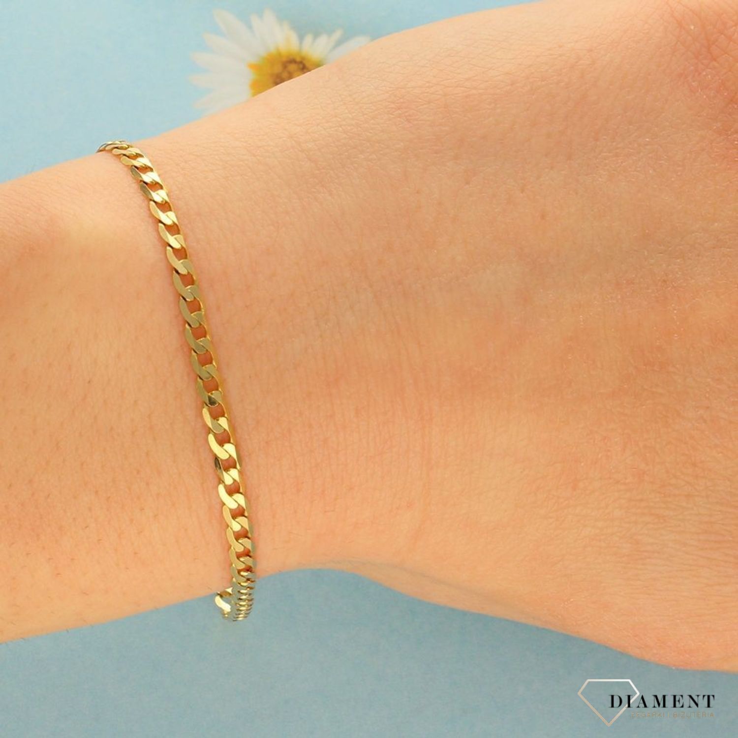 Złota bransoletka pancerka. Złote Bransoletki Damskie w Sklepie z Biżuterią zegarki-diament.pl to idealny pomysł na prezent dla kobiety oraz mężczyzn.047-1.jpg