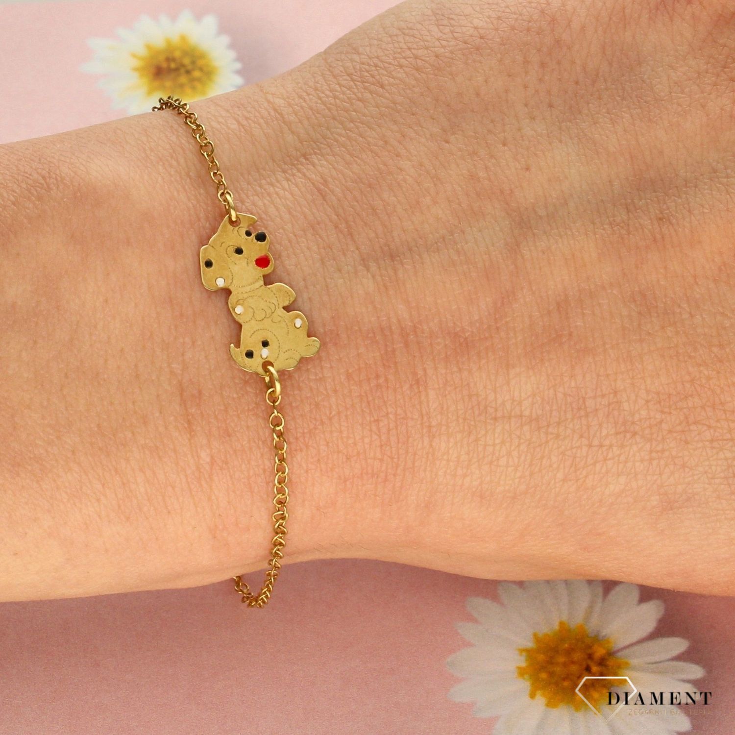 Piękna złota bransoletka dziecięca z motywem pieska. Urocza bransoletka idealna na prezent dla małej miłośniczki jubilerskich wyrobów. Idealny prezent.  (1).jpg