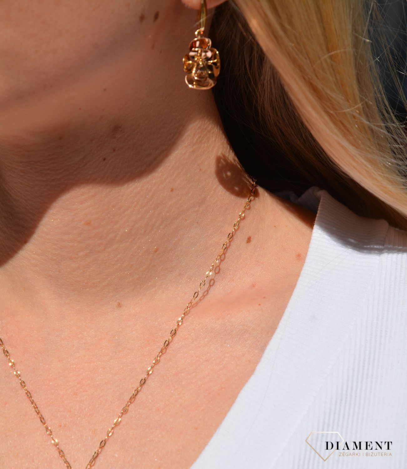 Złote kolczyki idealne na prezent w Sklepie z Biżuterią zegarki-diament.pl✓Piękne i Eleganckie Kolczyki dla Kobiet✓Prawdziwe Złoto✓.jpg