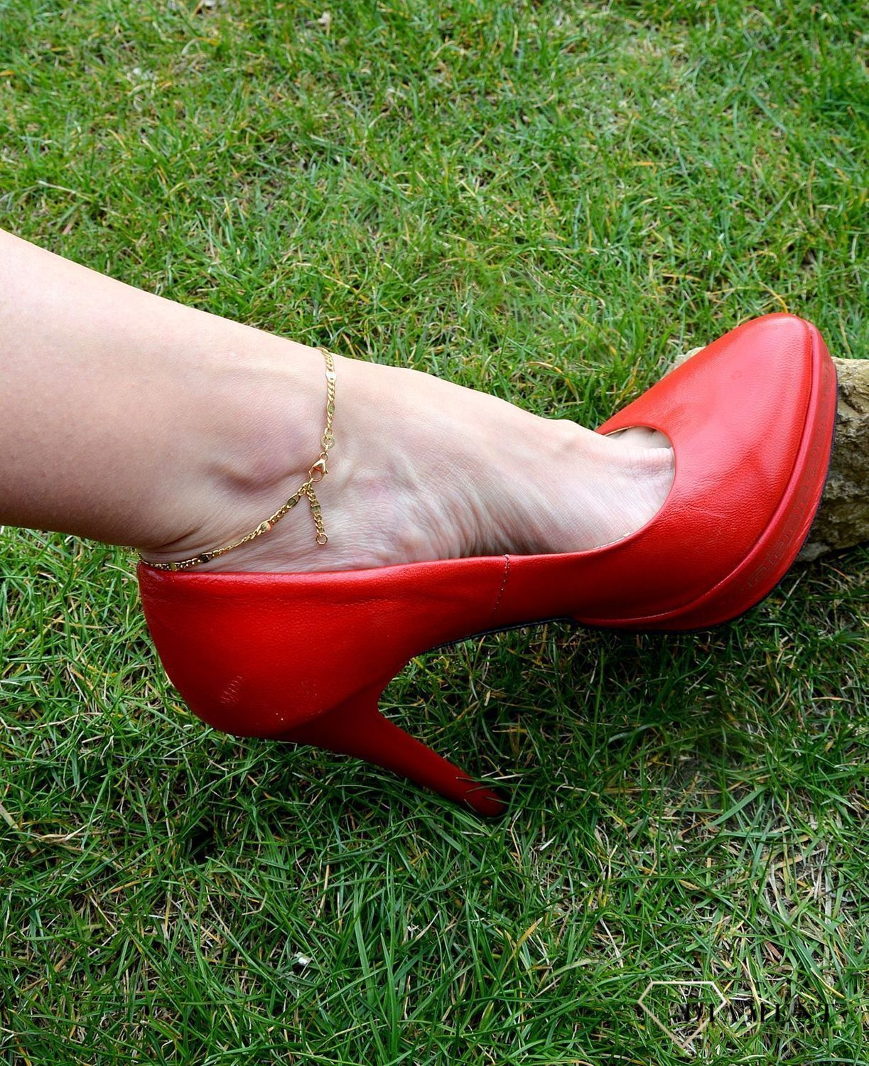 Bransoletka złota próby 333 na nogę 000000-187.jpg