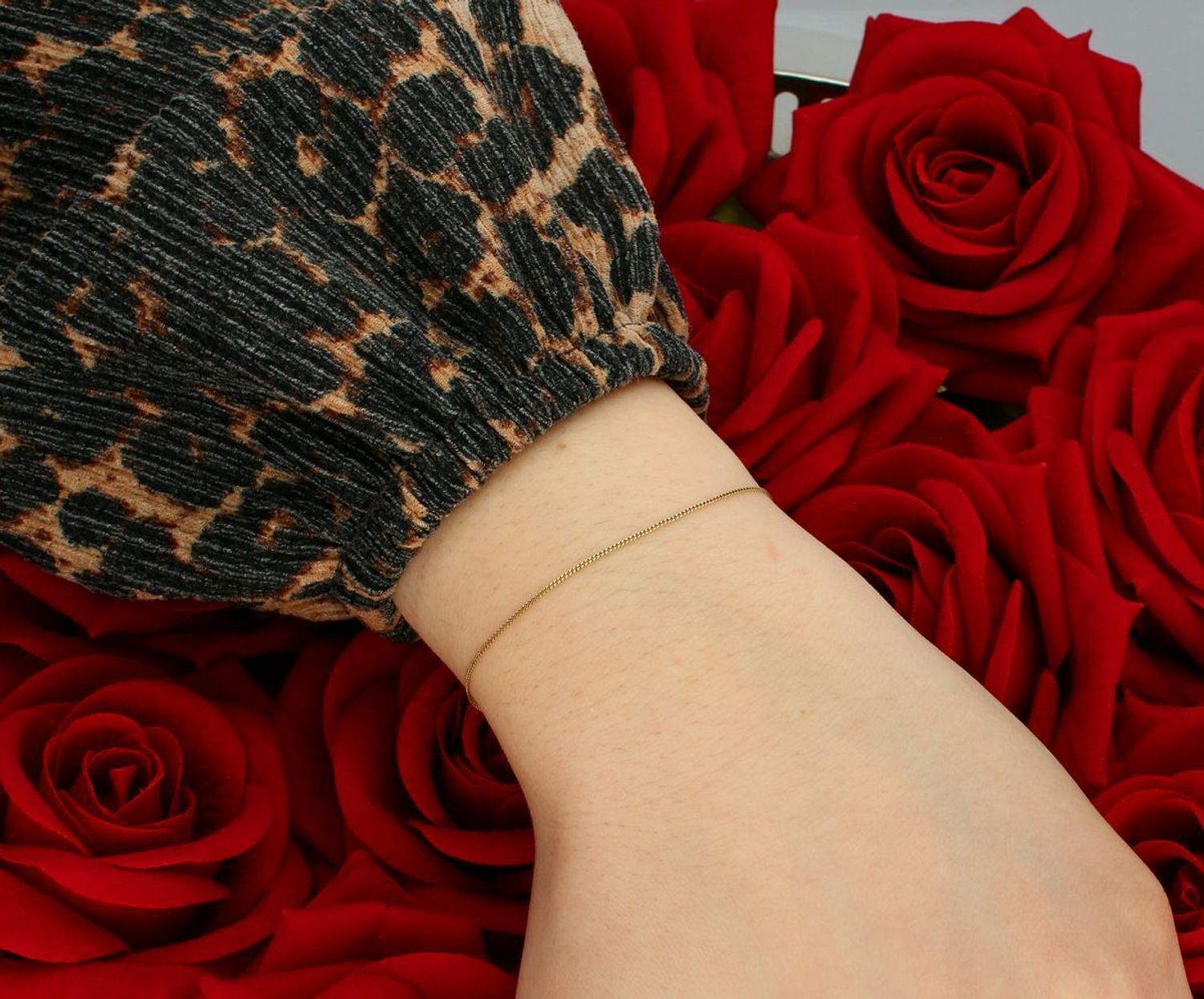 Złota bransoletka damska 333 Delikatna pancerka Au 333.jpg