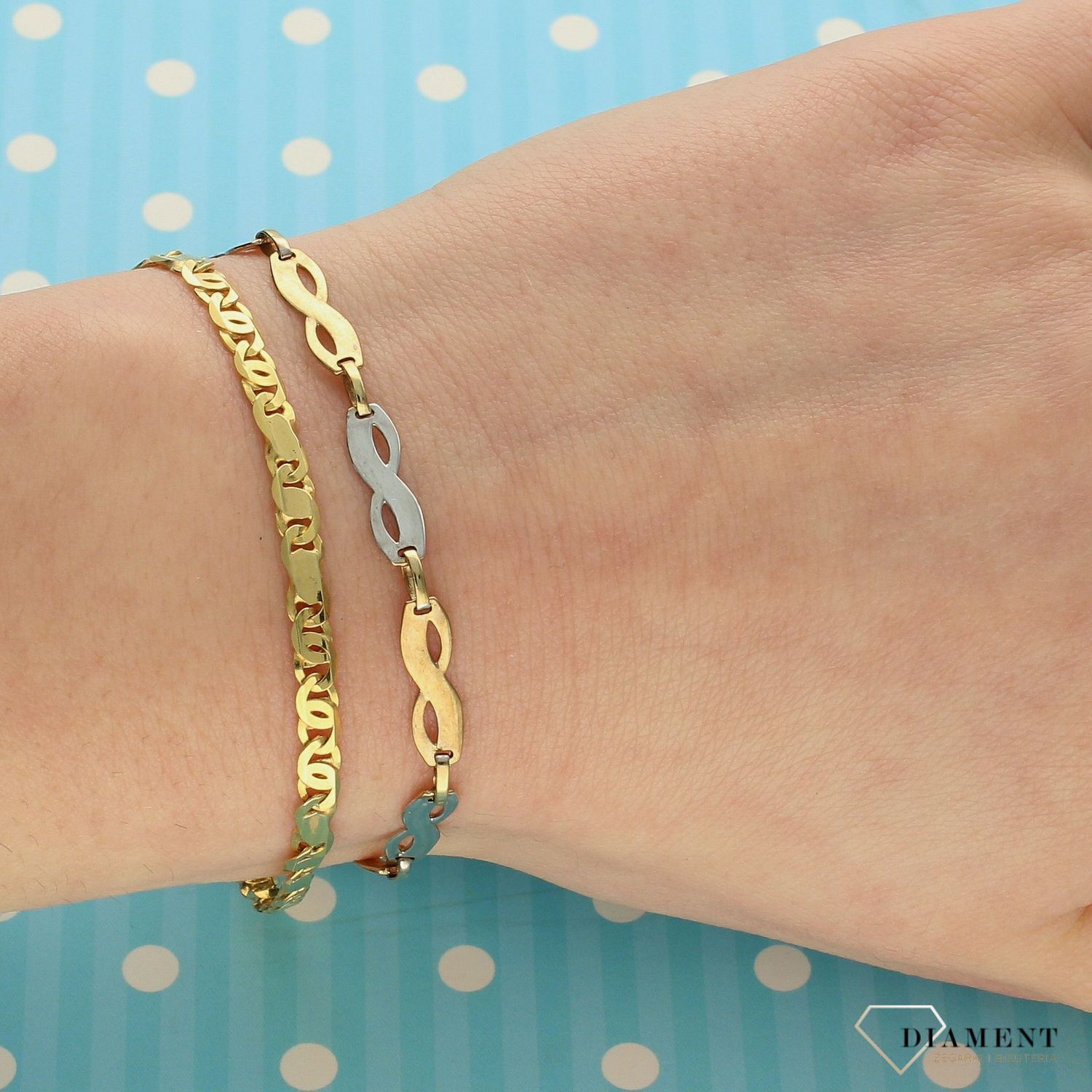 Złota bransoletka 333 o szerokości 4 mm 000000-207.jpg