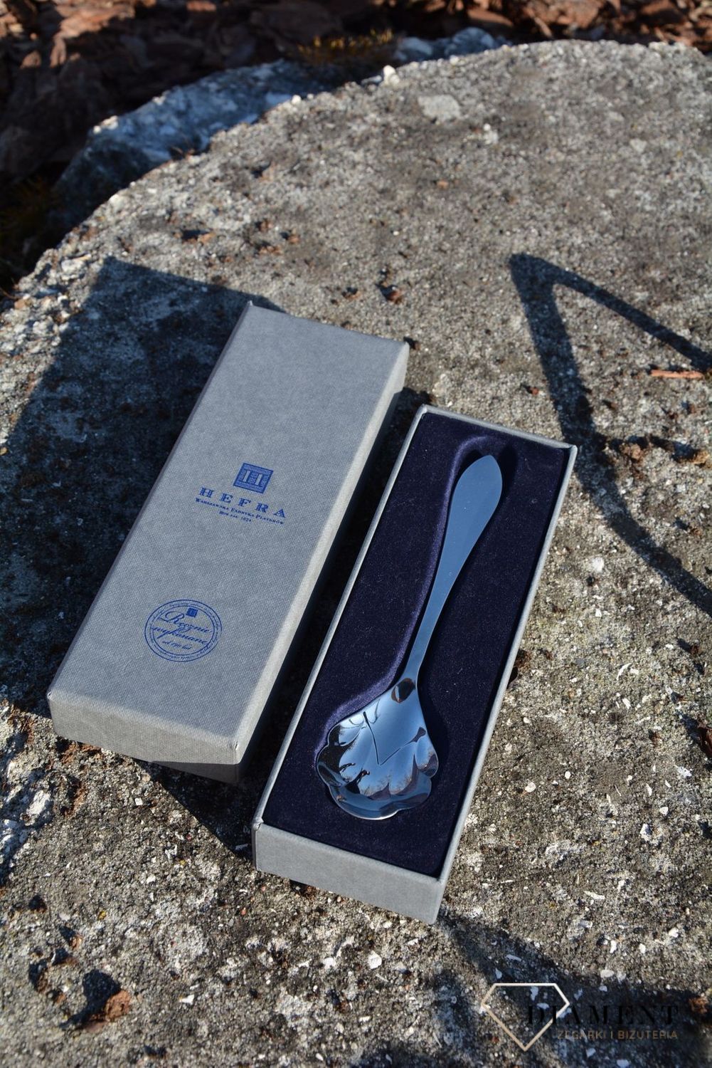 Elegancka łyżeczka do cukru o prostym wzorze 01-18-N1-00-1B. Elegancka łyżeczka o prostym wzorze. Łyżeczka do cukru. Elegancka łyżeczka do cukru wykonana z wysokiej jakości stali. Możliwość.jpg