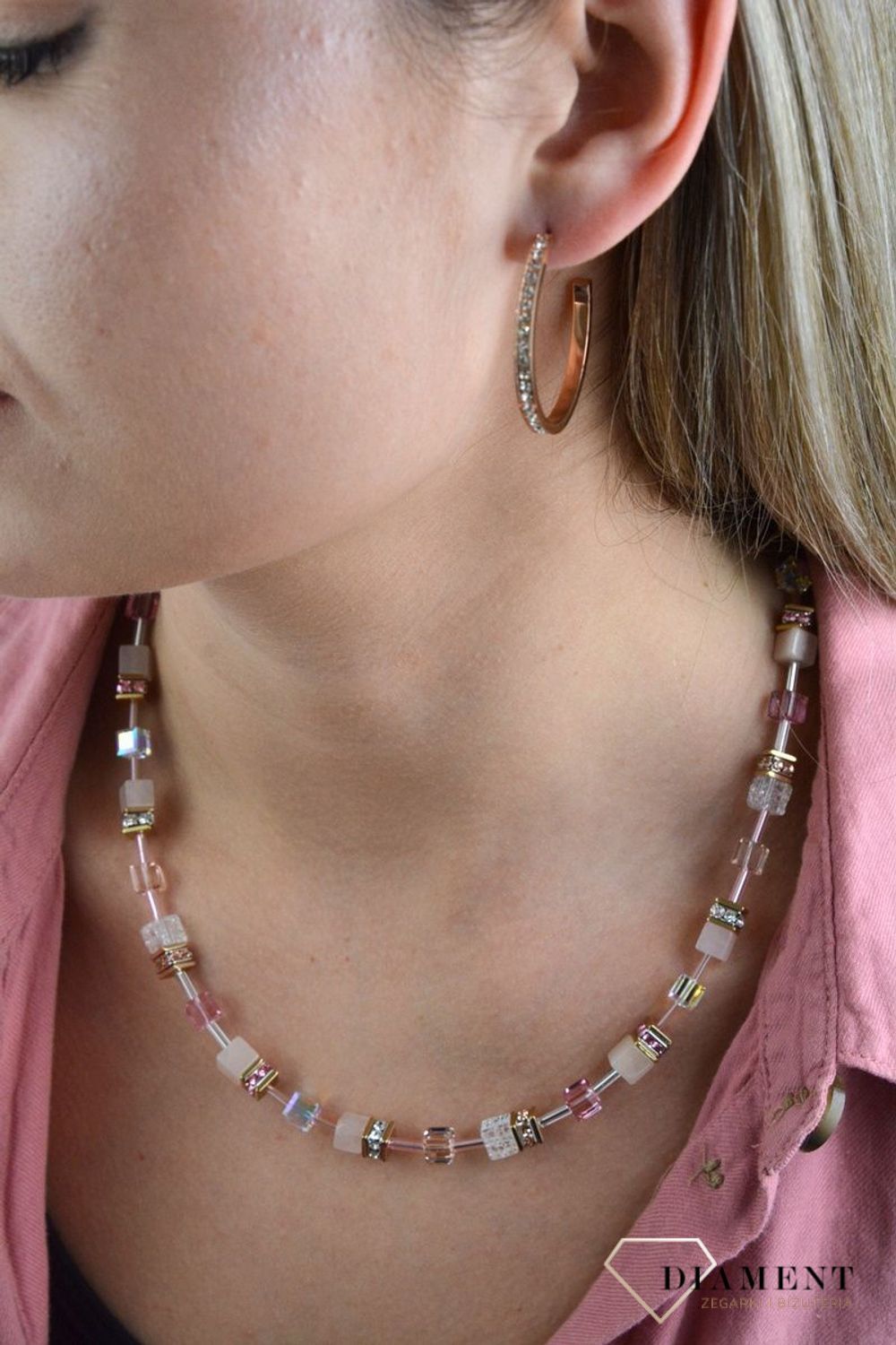 Kolczyki koła Coeur De Lion białe kryształki Swarovski 0128211822. Średnica kolczyków 3,5 cm..jpg