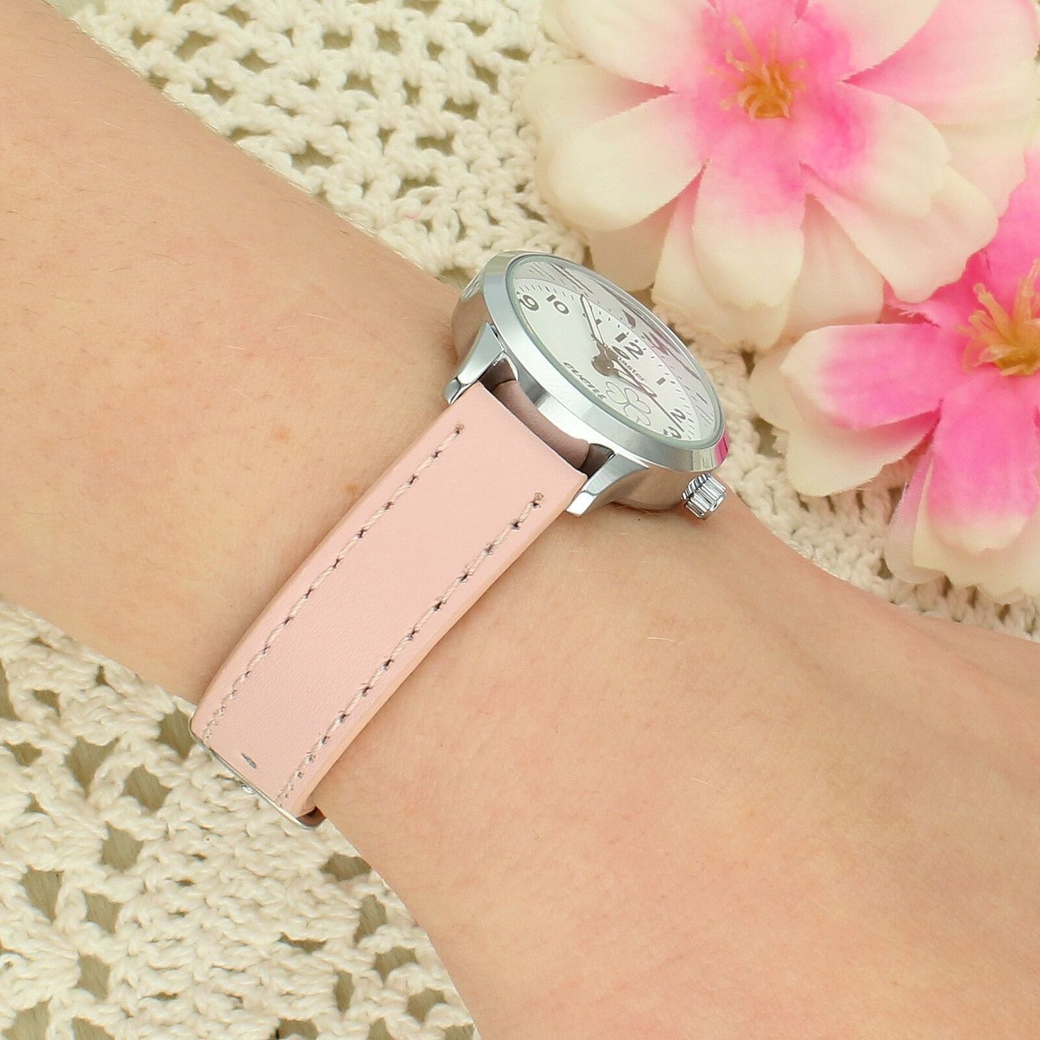 Zegarek komunijny dla dziewczynki Timemaster Event 013-13 – różowy pasek, srebrna koperta, koniczynka 26 mm + pudełko komunijne.jpg