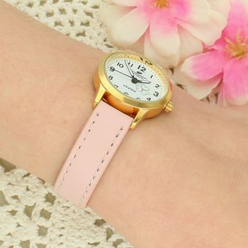 Zegarek komunijny dla dziewczynki Timemaster Event 013-14 – różowy pasek, złota koperta, koniczynka 26 mm + pudełko komunijne pink.jpg