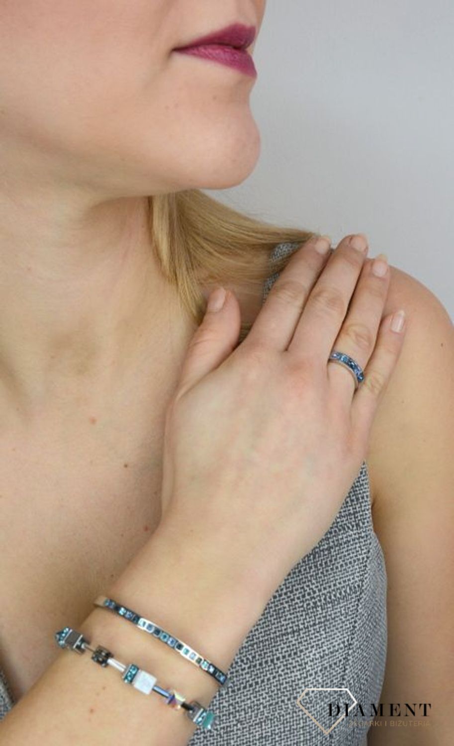 Bransoletka damska Swarovski niebieskie kryształy Coeur De Lion 0130330717  Piękny naszyjnik damski Coeur de Lion.jpg