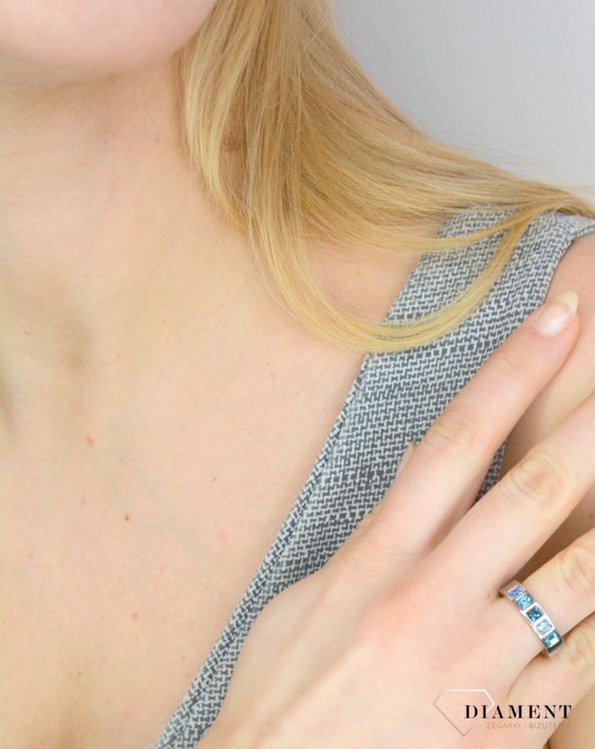 Pierścionek obrączka Swarovski niebieskie kryształy Coeur De Lion 0130400717 Piękny pierścionek damski niebieski Swarovski Coeur De Lion.jpg