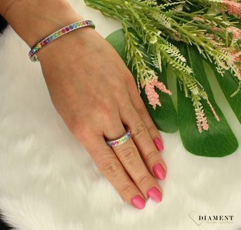 Bransoletka damska Coeur De Lion sztywna kolorowe kryształki Swarovski. Bransoletka damska Coeur De Lion  to prosta stalowa biżuteria w kolorze srebrnym wykonana w Niemczech z kolorowymi kryształami Swarovskiego .jpg