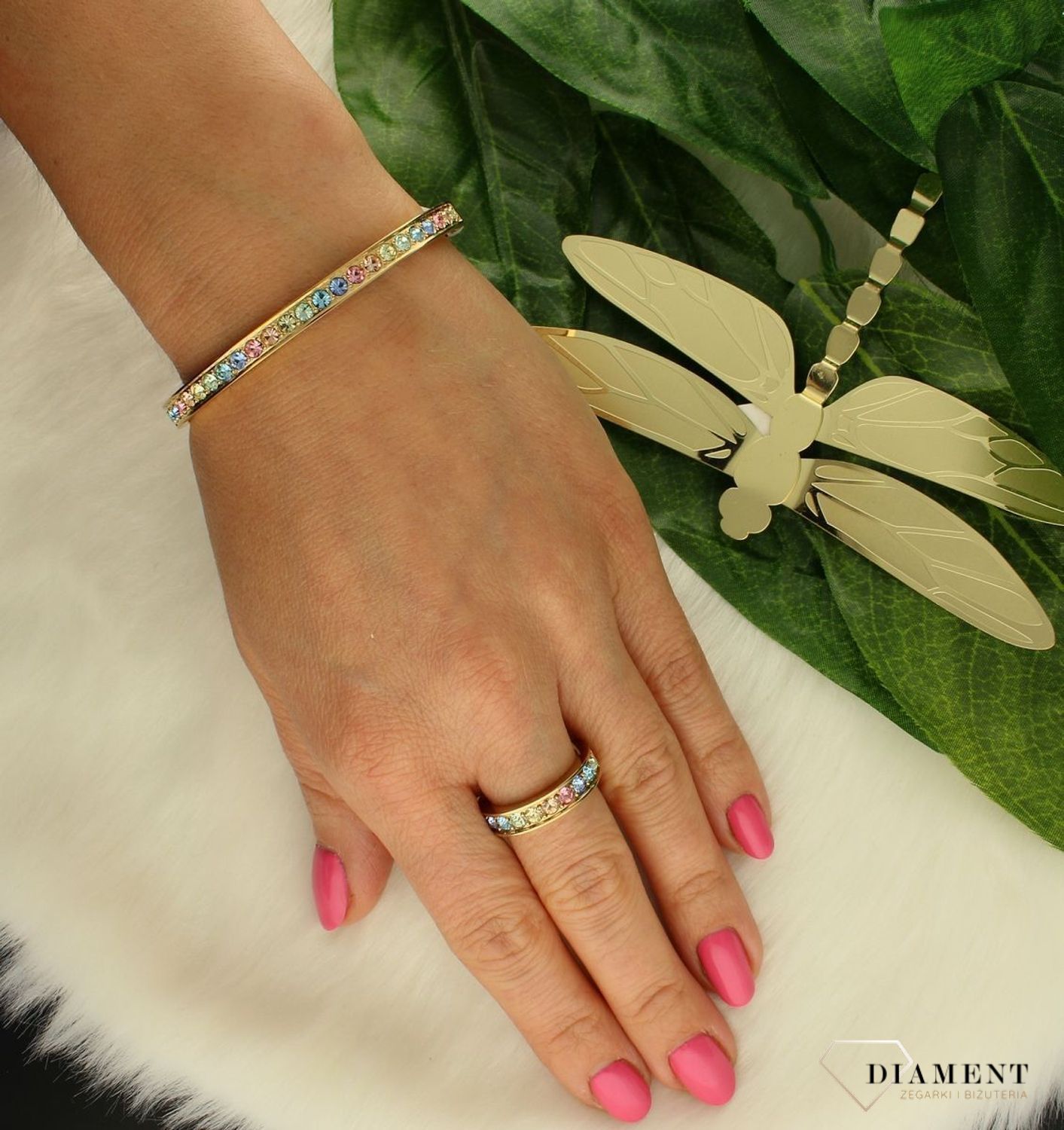 Pierścionek damski Swarovski kolorowe kryształki Coeur De Lion 0131401590. Pierścionek damski kolorowy Swarovski Coeur De Lion to prosta stalowa biżuteria w kolorze różowego złota wykonana w Niemczech..jpg