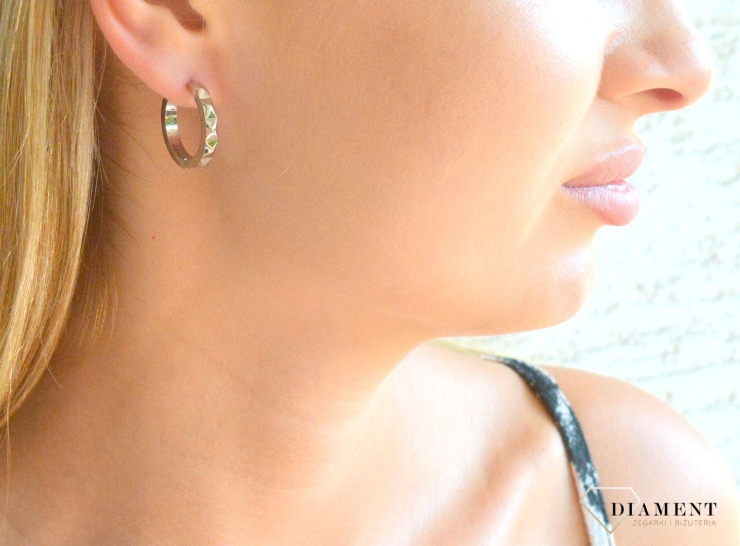 Kolczyki damskie koła Coeur de Lion Spikes srebrne 0135211700. Kolczyki stalowe Coeur de Lion. Kolczyki stalowe koła. Kolczyki damskie na prezent. Kolczyki koła dla kobiety (2).jpg