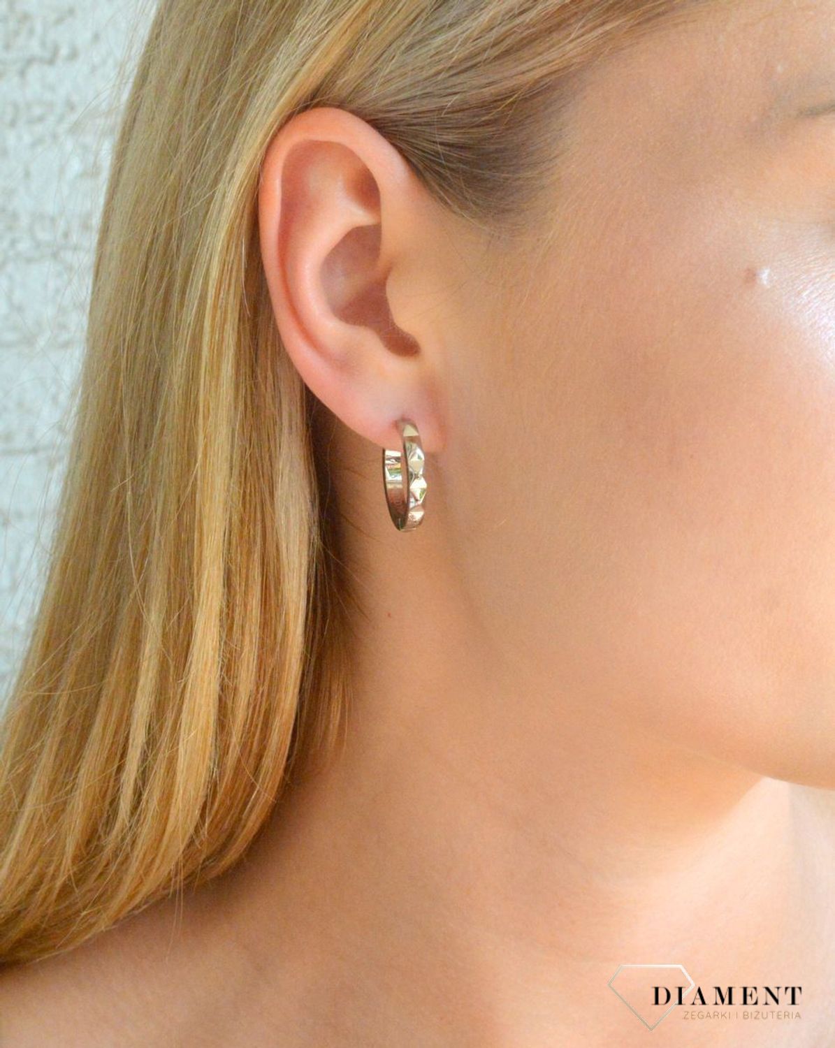 Kolczyki damskie koła Coeur de Lion Spikes srebrne 0135211700. Kolczyki stalowe Coeur de Lion. Kolczyki stalowe koła. Kolczyki damskie na prezent. Kolczyki koła dla kobiety (2).jpg