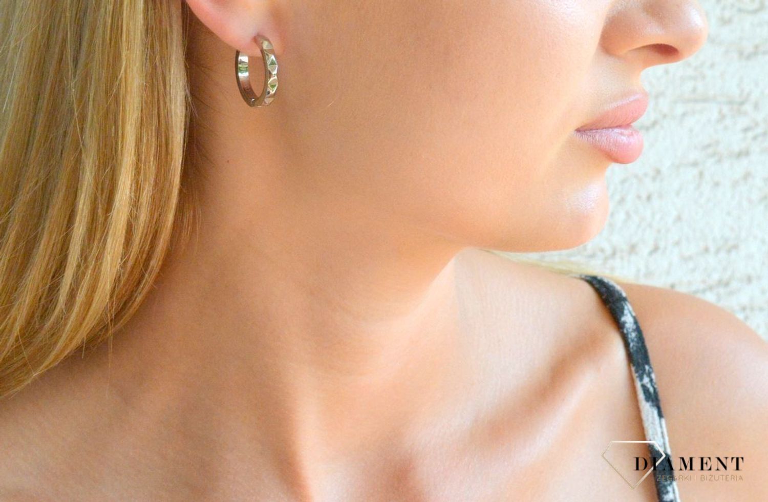 Kolczyki damskie koła Coeur de Lion Spikes srebrne 0135211700. Kolczyki stalowe Coeur de Lion. Kolczyki stalowe koła. Kolczyki damskie na prezent. Kolczyki koła dla kobiety (2).jpg