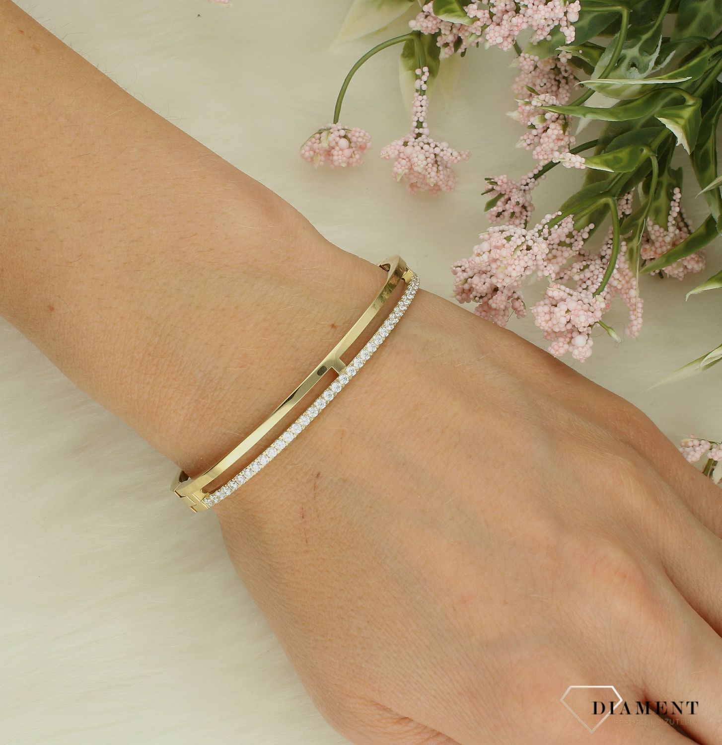 Bransoletka damska Swarovski Coeur De Lion Eternal Unity Bangle sztywna 0136321816. Bransoletka damska stalowa. Bransoletka z kryształkami Swarovskiego. Bransoletka damska na prezent. Bransoletka damska Coeur de Lion..jpg