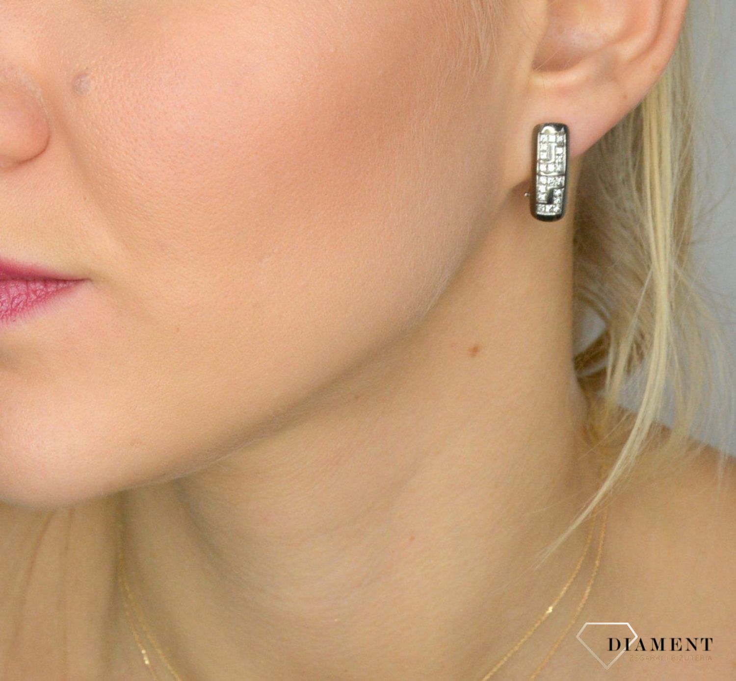 Kolczyki złote wiszące DIAMENT rodowane białe złoto i diamenty 'Guci' E56853 WSI 0,40ct40.jpg