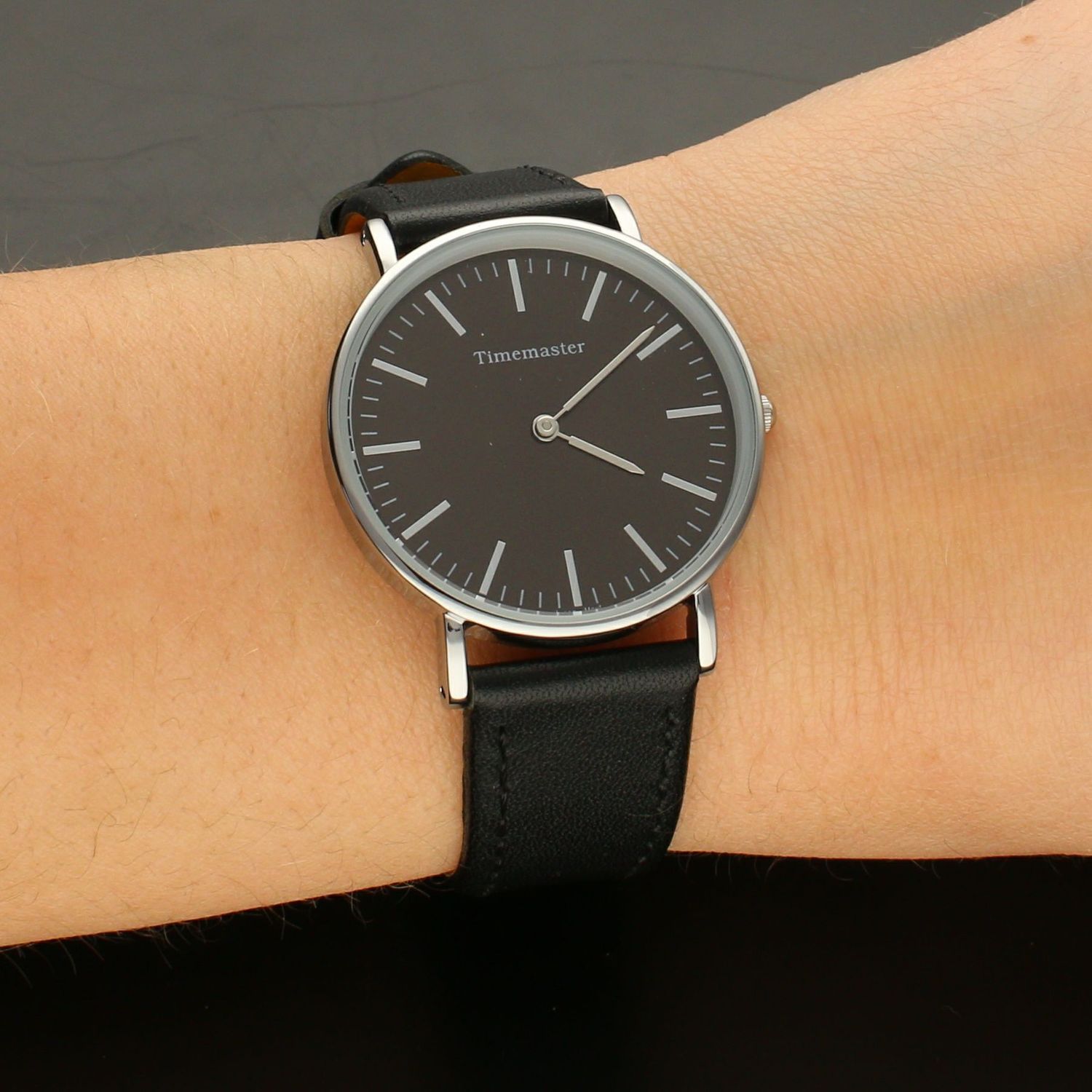 Zegarek na czarnym pasku TIMEMASTER 022-2. Zegarek damski na pasku. Zegarek damski klasyczny. Zegarek damski na skórzanym pasku. Zegarek damski na każdą okazję. Zegarek damski idealny na prezent. Zegarek dla kob.jpg