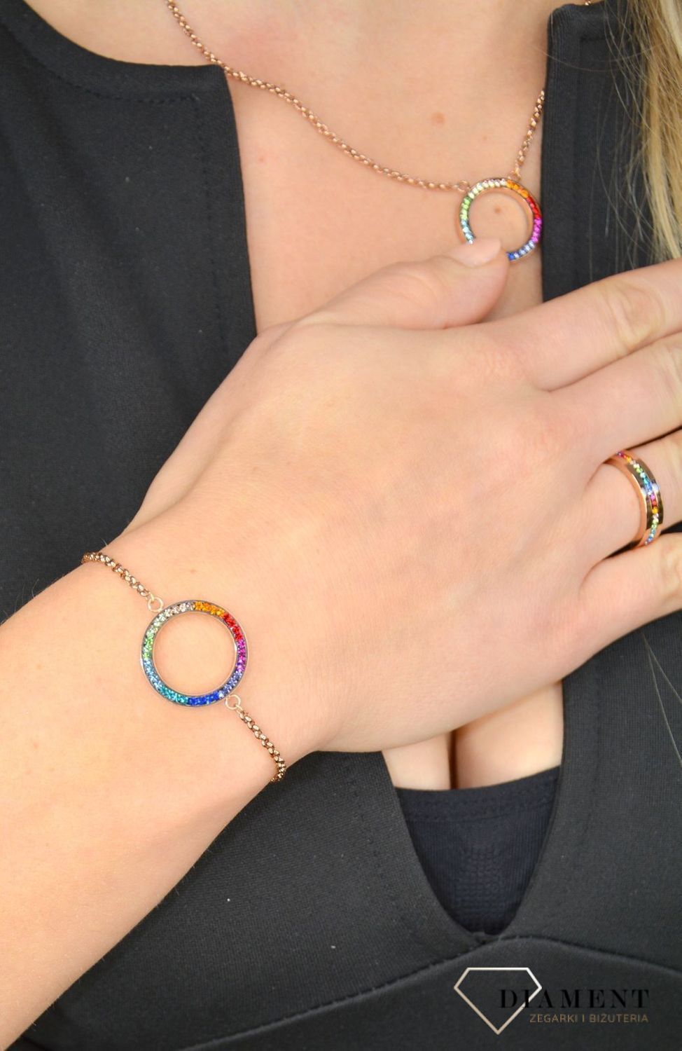 Pierścionek damski kolorowy Swarovski Coeur De Lion 0226401500.jpg