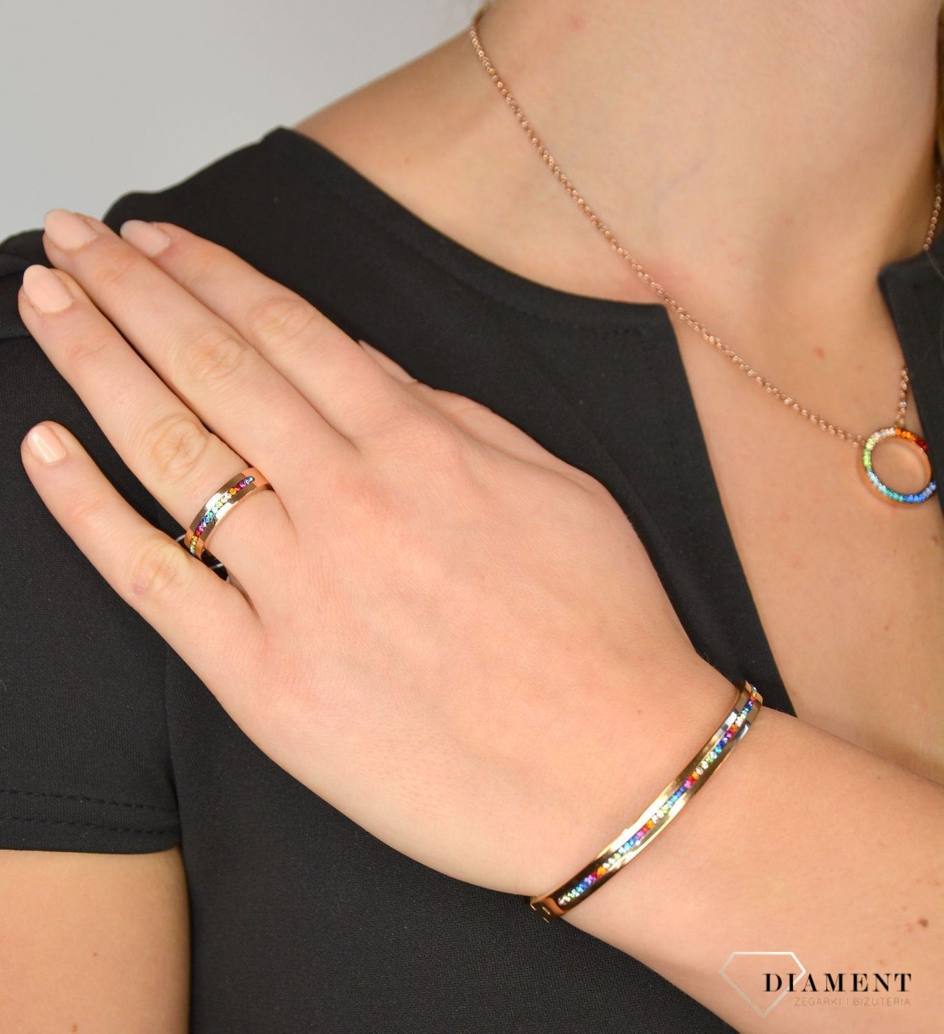 Pierścionek damski kolorowy Swarovski Coeur De Lion 0226401500.jpg