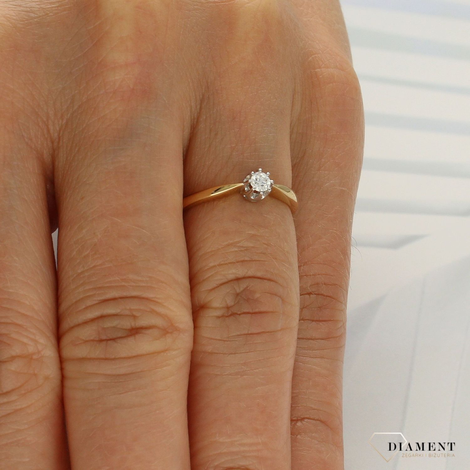 Pierścionek złoty DIAMENT 585, diamenty 0660062084.jpg