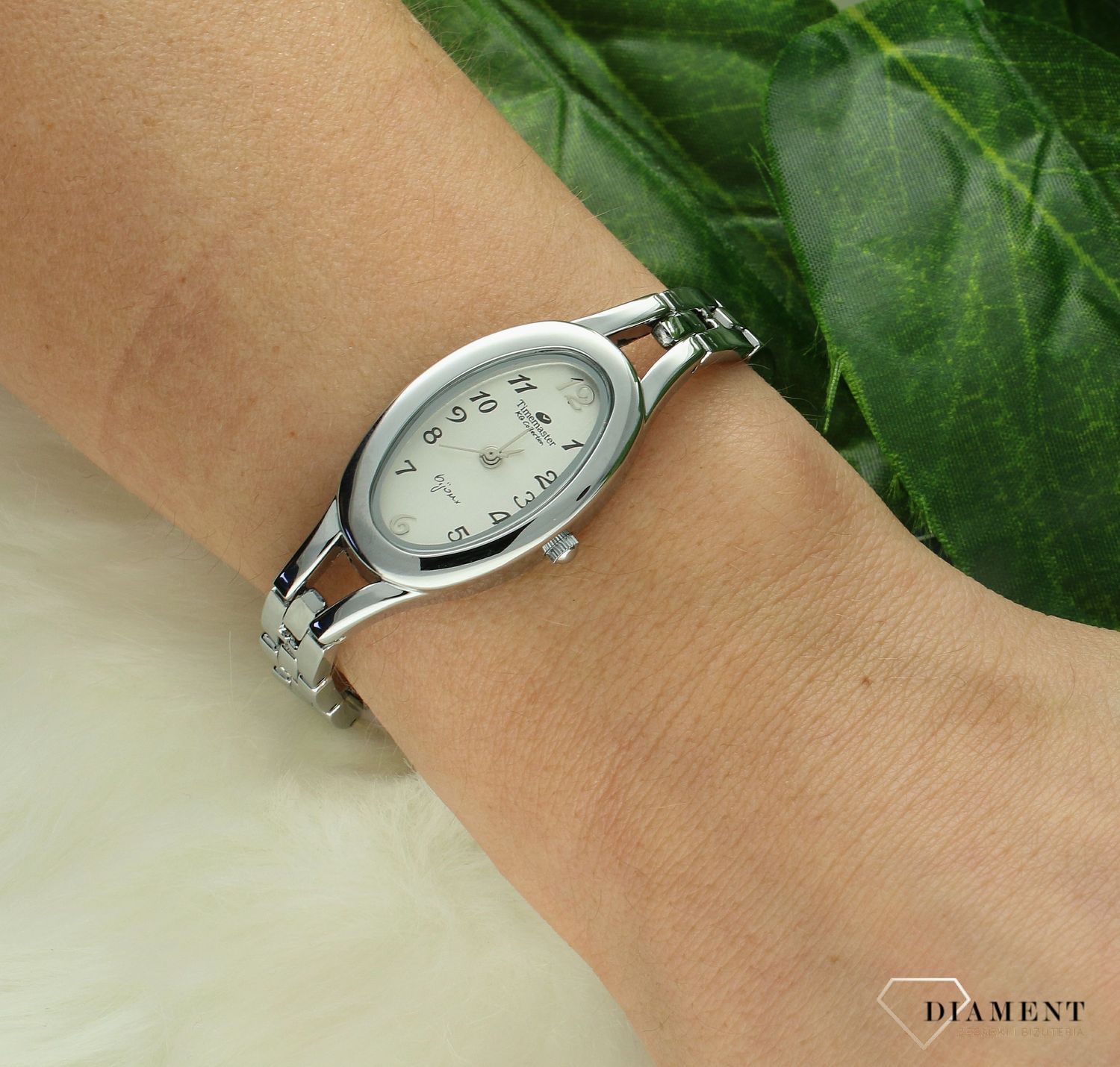 Zegarek damski Timemaster na bransolecie z cyframi 070-176. Zegarek damski na bransolecie Timemaster. Elegancki zegarek damski. Zegarek Timemaster z cyframi. Zegarek damski Timemaster z cyframi na prezent..jpg