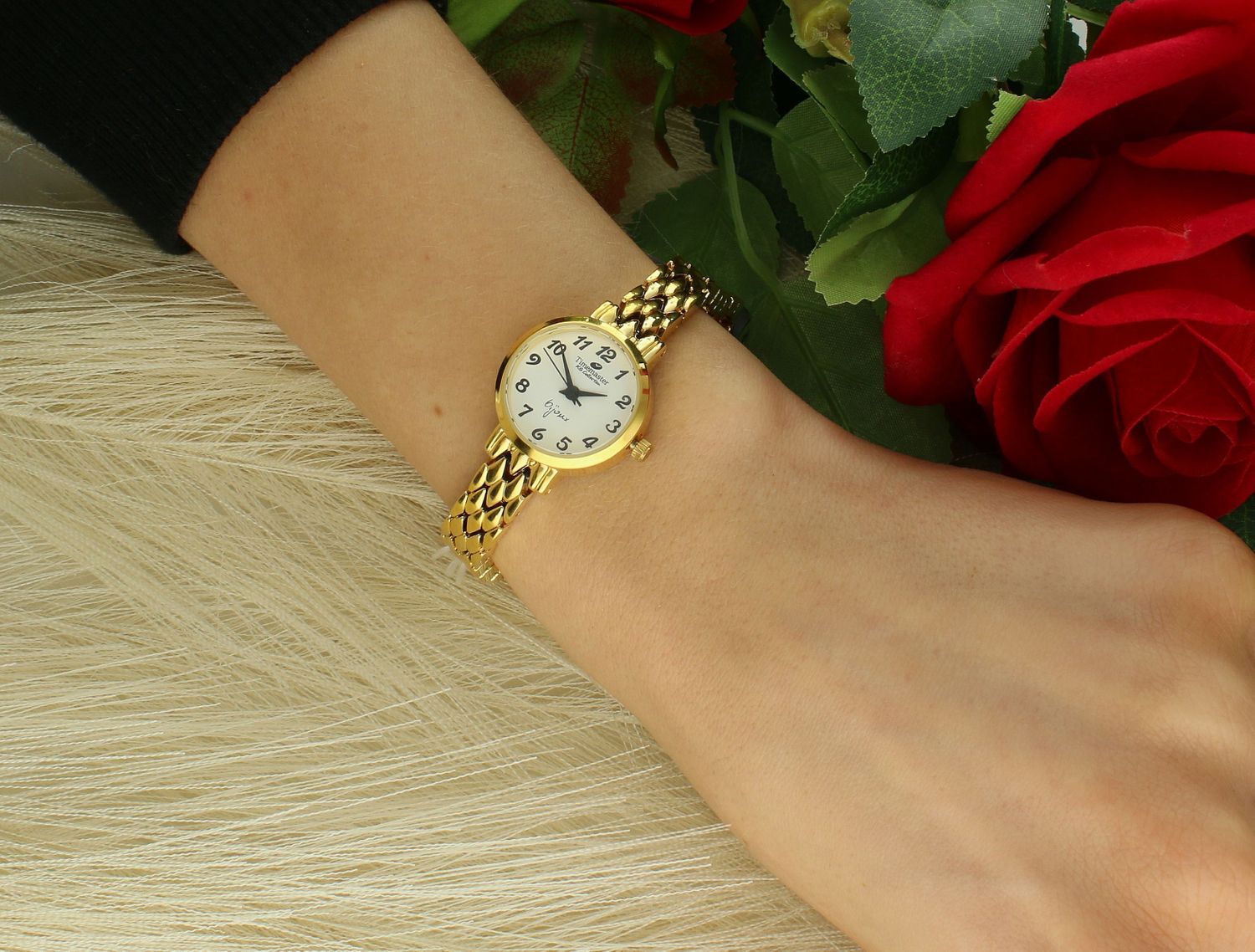 Złoty zegarek damski Timemaster prostokątny 070-384 ✓ Największy sklep z zegarkami Timemaster - kolor złoty z wysyłką w 24h ✓ DARMOWA przesyłka kurierem ✓ Dostawa kurierem GRATIS - zegarki ☆ Gwarancja.jpg