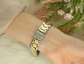 Damski zegarek Timemaster 070-411 z bransoletą bicolor, japońskim mechanizmem i klasyczną tarczą. Stylowy, wygodny i idealny na prezent – z darmowym grawerem! (1).jpg