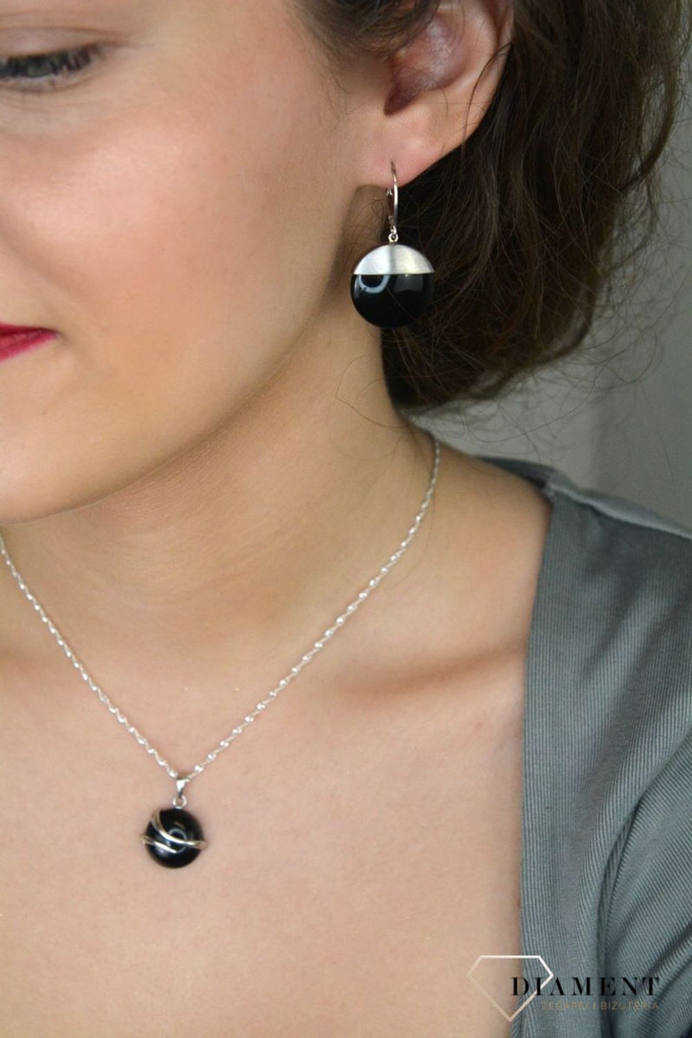 Kolczyki srebrne wiszące z onyksem pr 925, 0712710843.jpg