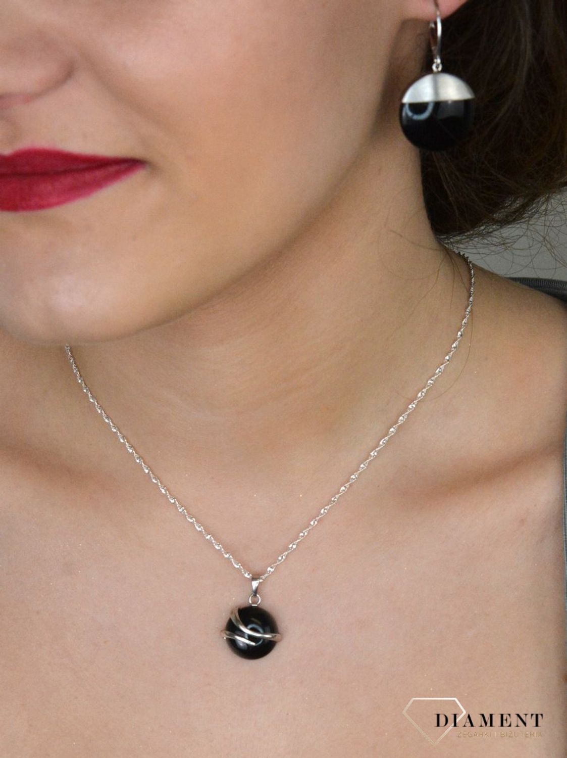 Kolczyki srebrne wiszące z onyksem pr 925, 0712710843.jpg