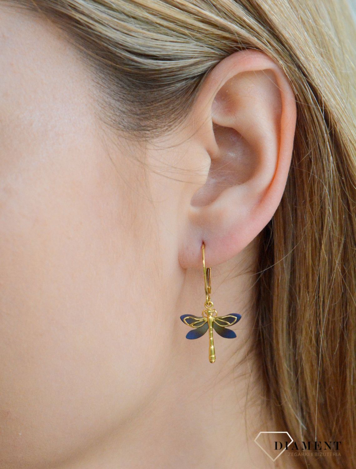 Srebrne kolczyki damskie pozłacane Ważka z tytanem 0712858890.  Tytanowe kolczyki damskie. Kolczyki srebrne ważki. Kolczyki na zapięcie bigiel angielski. Kolczyki damskie ze wzorem ważki. Kolczyki srebrne damskie na prezent..jpg