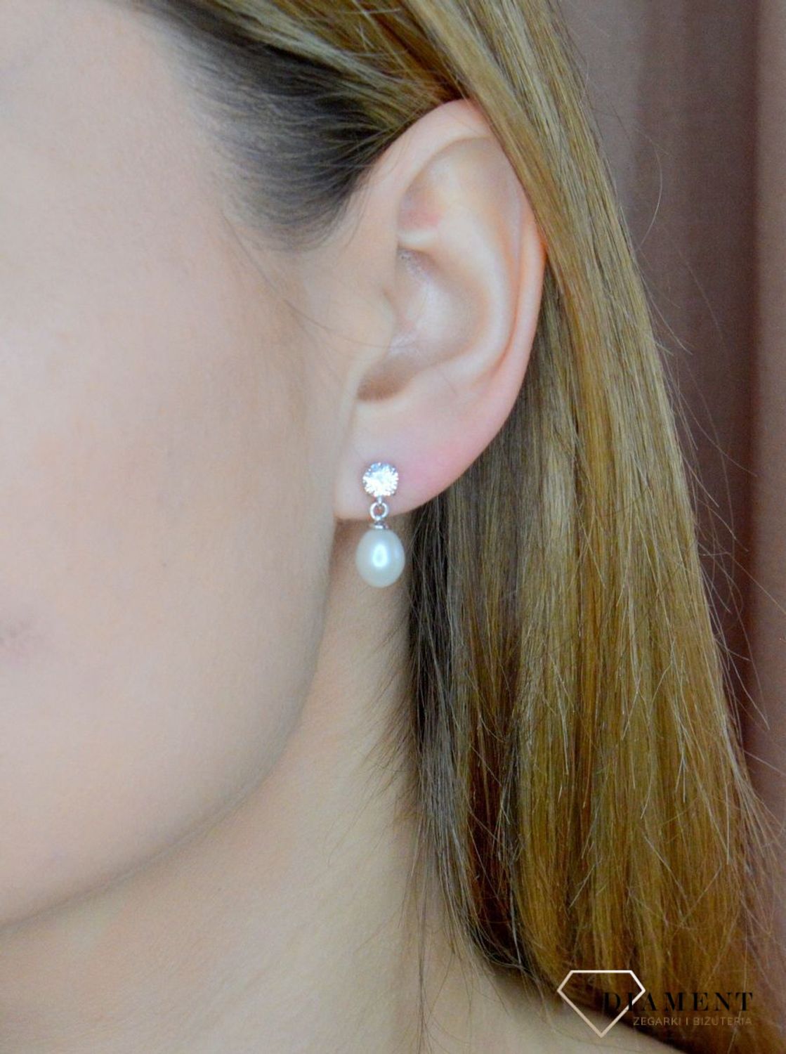 Srebrne kolczyki damskie 925 wiszące z perłą i cyrkonią 0717648600.jpg