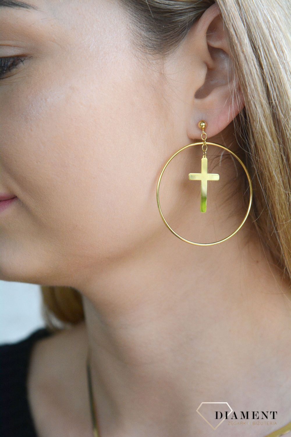 Srebrne kolczyki damskie 925 pozłacane koła z krzyżem 4,7 cm 0718038200. Srebrne kolczyki damskie. Kolczyki srebrne pozłacane. Kolczyki koła na sztyft. Kolczyki damskie koła z krzyżem. Kolczyki srebrne koła pokryte złotem na prezent..jpg
