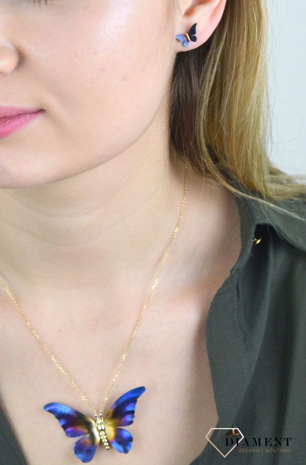 Kolczyki srebrne pozłacane tytan 'motyl'. Srebrne kolczyki przy uchu w kształcie motyli. Wyraziste kolczyki. Zapięcie na sztyft. Idealny prezent. (2).jpg