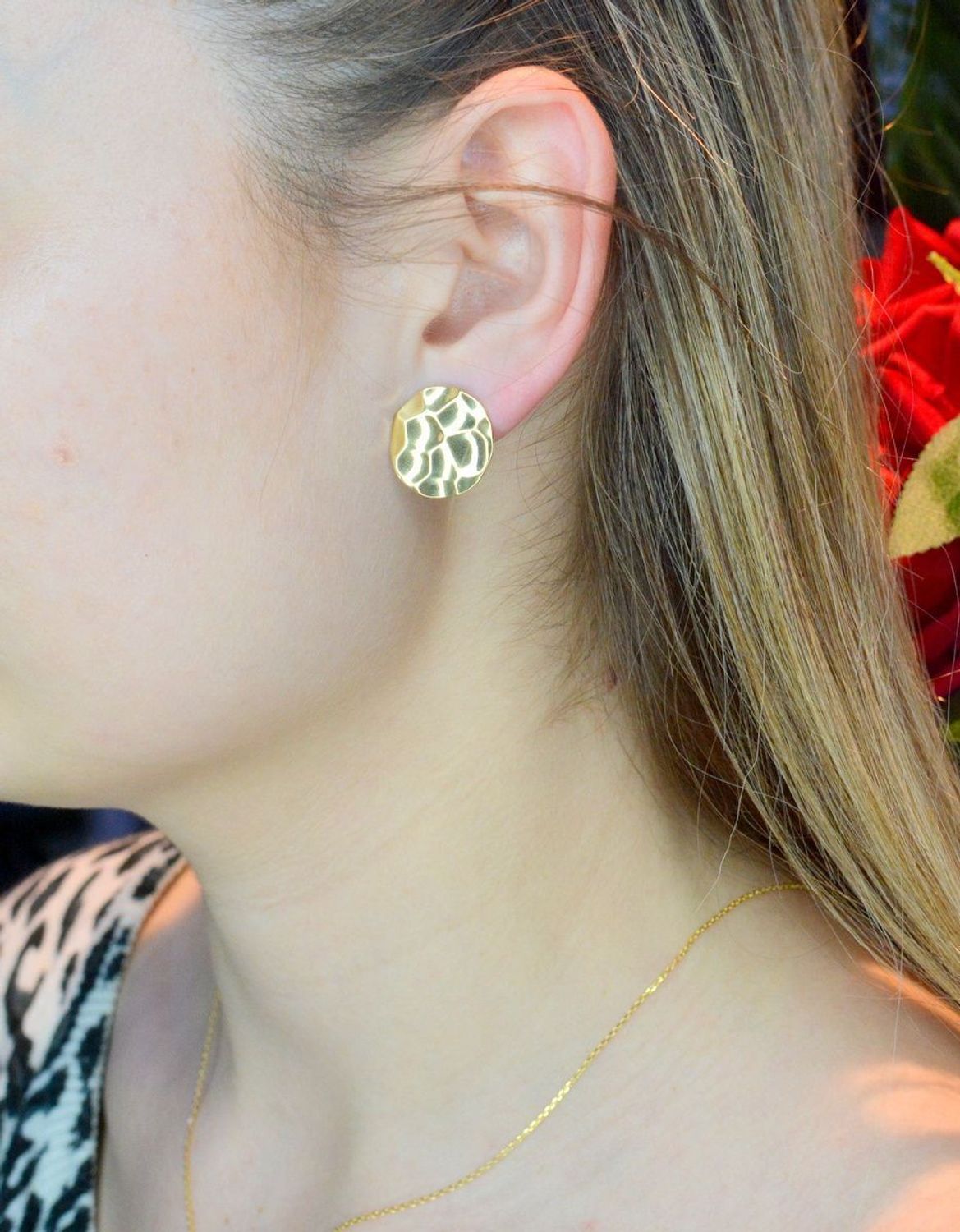 Kolczyki srebrne pozłacane 'organic' 0718054400.  Cudowne, błyszczące idealnie wykończone kolczyki. Kolczyki z zapięciem na sztyft. Bardzo wygodne i klasyczne zapięcie. Kolczyki można połączyć z pozostała biżuterią i stworzyć.jpg