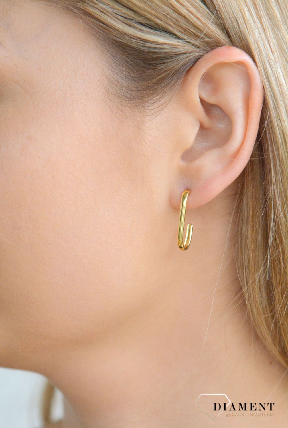 Srebrne kolczyki damskie 925 proste pozłacane haczyki 0718057900. Srebrne kolczyki damskie. Kolczyki srebrne pozłacane. Kolczyki proste pozłacane na sztyft. Kolczyki damskie podłużne wkrętki. Kolczyki srebrne pozłacane na prezent..jpg