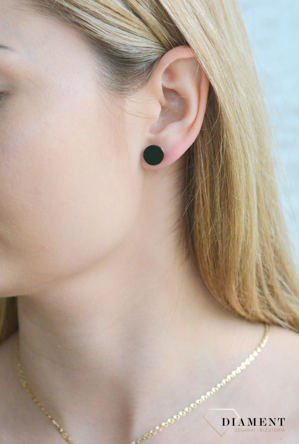 Srebrne kolczyki damskie 925 pozłacane okrągłe onyksy 0718122303. Srebrne kolczyki damskie. Srebrne kolczyki pozłacane. Kolczyki na sztyft z onyksem. Kolczyki damskie idealne na prezent..jpg