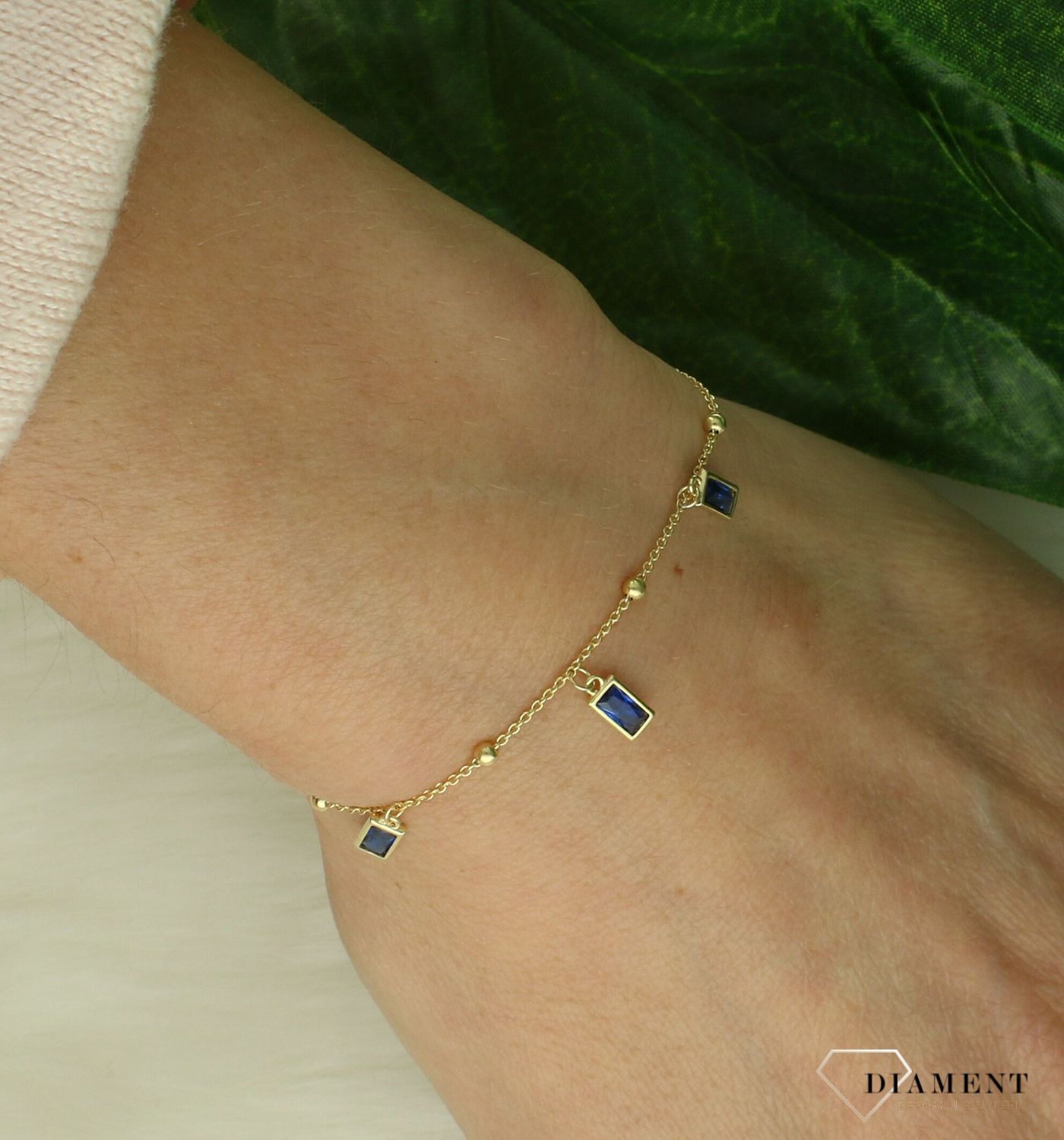 Srebrna bransoletka damska 925 celebrytka pozłacana niebieskimi cyrkoniami 0728241300. Srebrna bransoletka damska. Bransoletka damska z cyrkoniami. Bransoletka celebrytka damska z niebieskimi cyrkoniami. Bransoletka damska na prezent..jpg