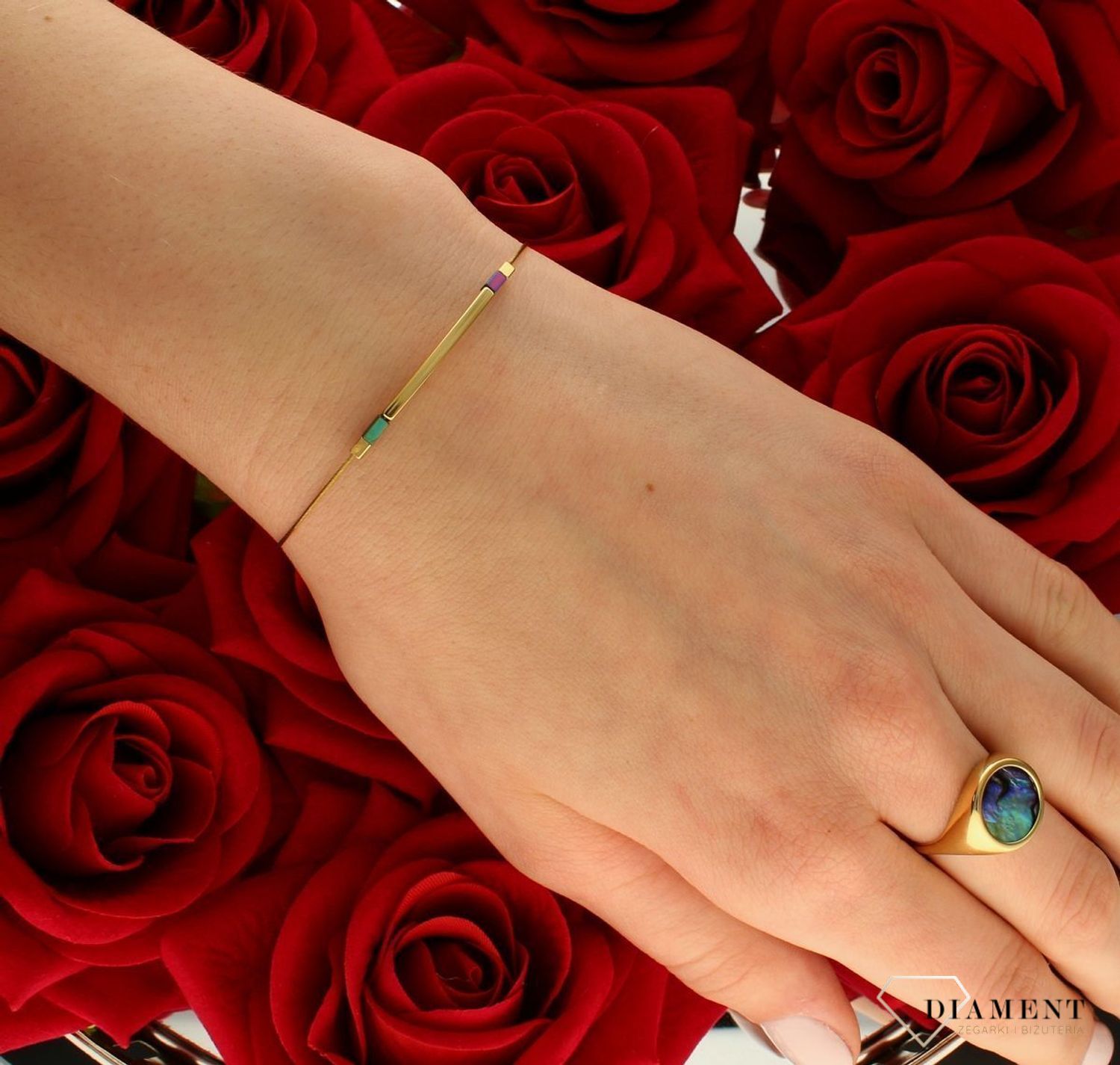 Bransoletka srebrna damska z hematytem pokryta złotem 0728245200. Srebrna bransoletka żyłka z hematytem. Długość bransoletki wynosi wynosi 16 cm i można ją przedłużyć o kolejne 3 cm. Bransoletka posiada wygodne zapięcie na karabińczy (1).jpg