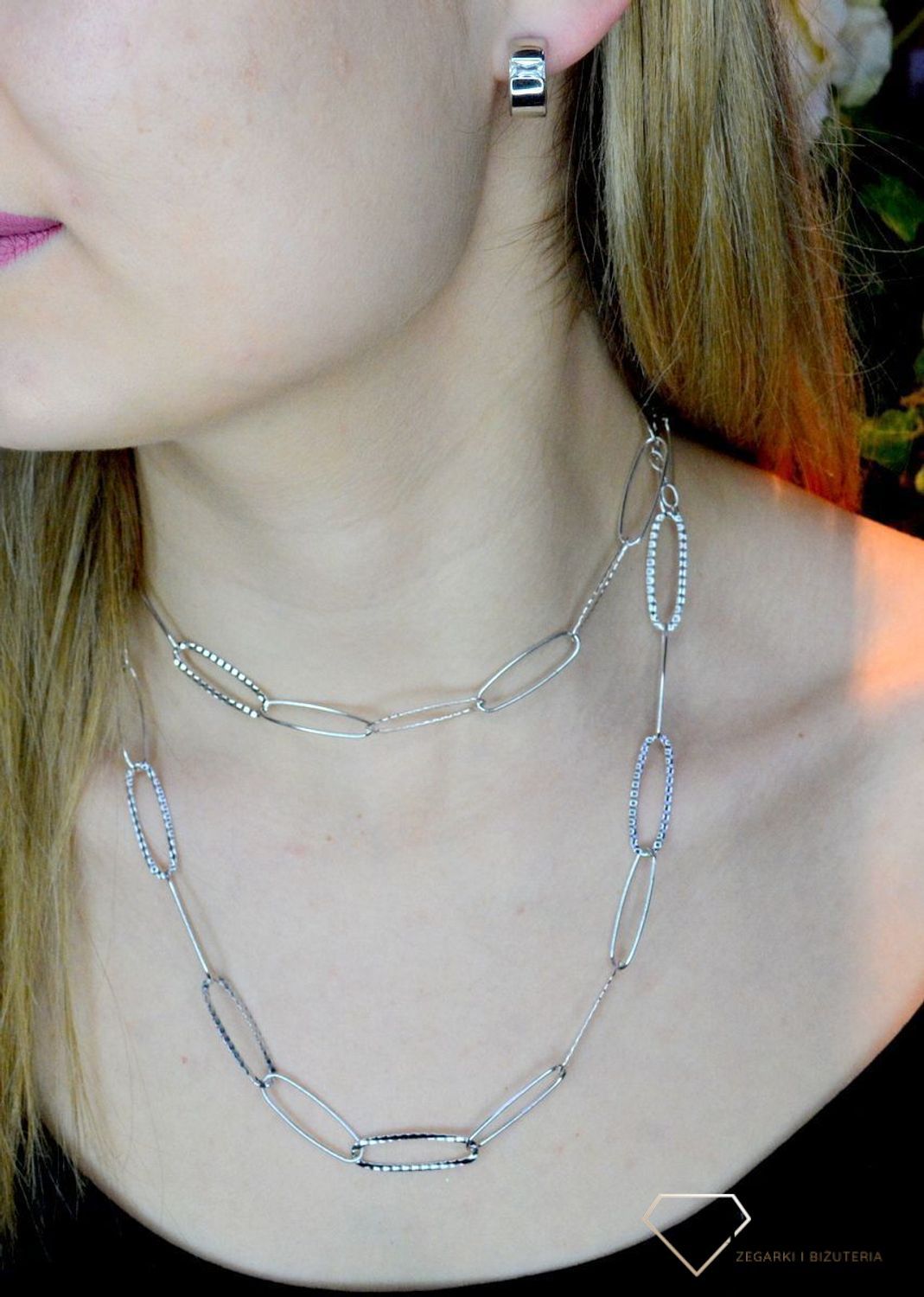 NASZYJNIK SREBRNY RODOWANY Z DUŻYMI OGNIWKAMI 0757046288 (4).jpg