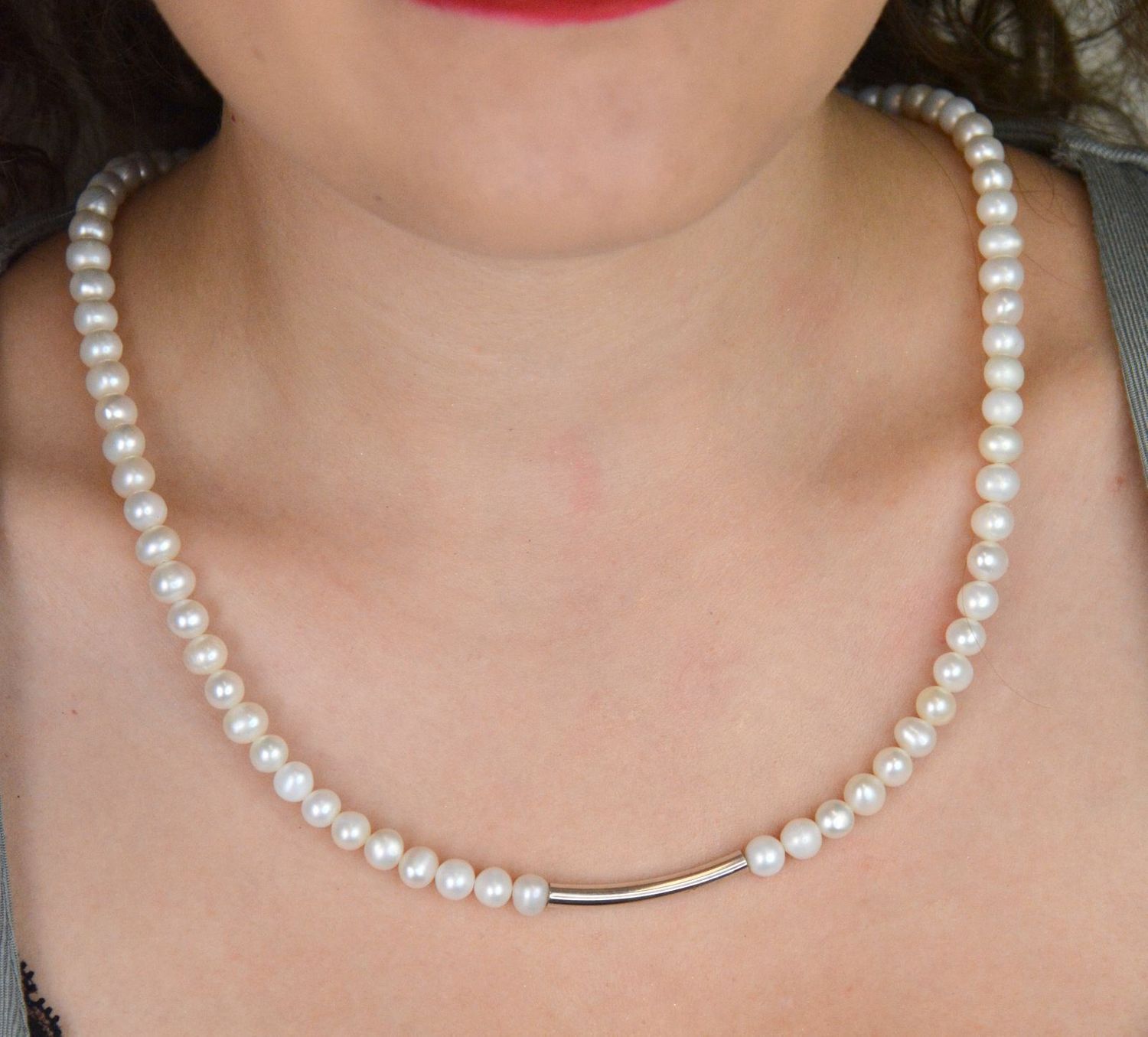 Naszyjnik z Pereł Hodowlanych 6 mm z Ozdobną Blaszką – Srebro 925 – Długość 50 cm (2).jpg