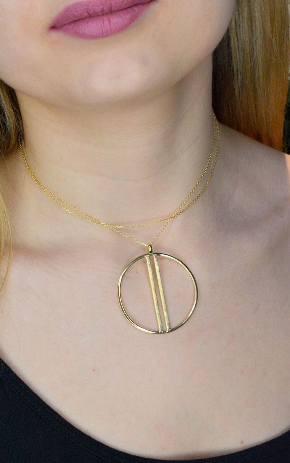 Srebrny naszyjnik pozłacany kolia z dużym elementem ozdobnym 07580542 (2).jpg