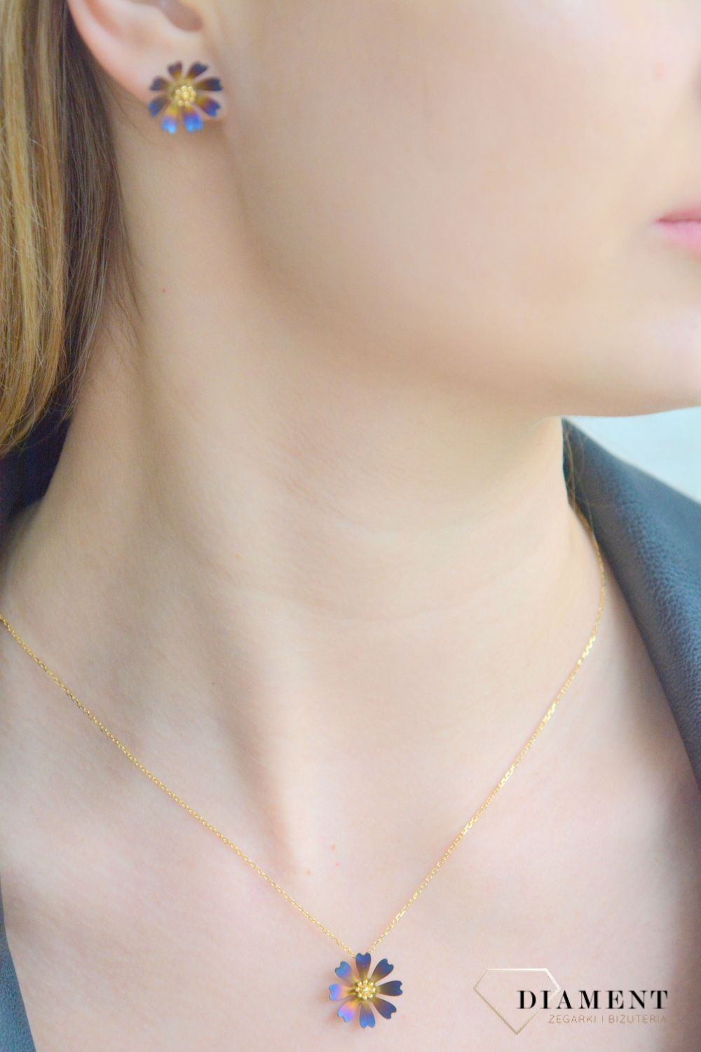 Srebrny naszyjnik celebrytka pozłacana z tytanem Kwiat 0758065800 (1).jpg
