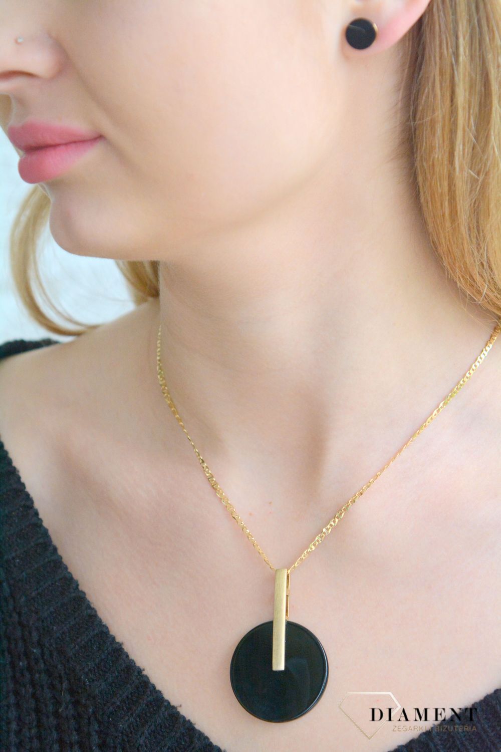 Srebrna zawieszka damska 925 okrągły onyks 0768122643.jpg