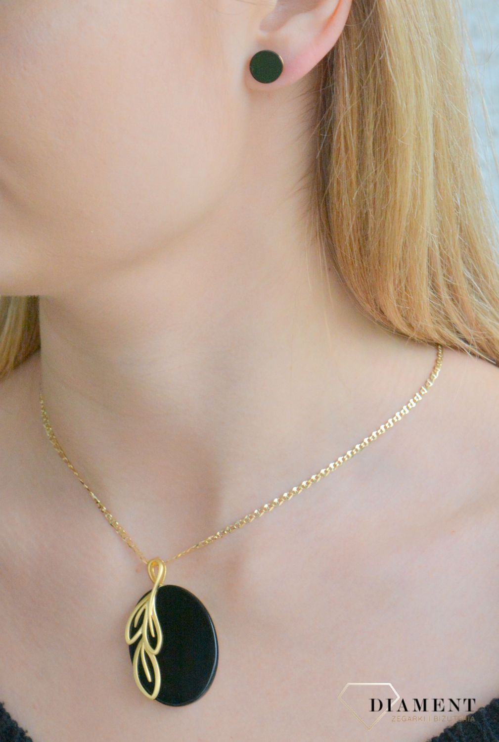 Srebrna zawieszka damska 925 owalny onyks 0768123143.jpg