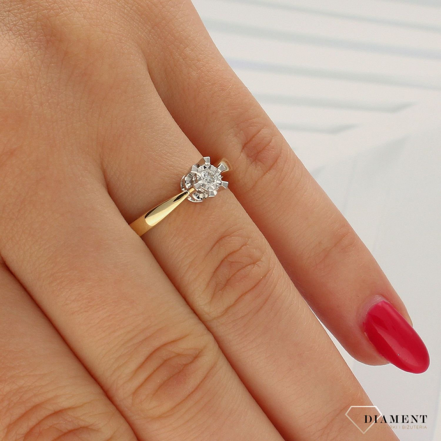Pierścionek złoty DIAMENT żółte złoto, jeden diament w białym złocie, zaręczynowy. Pierścionki zaręczynowe. r5480.jpg