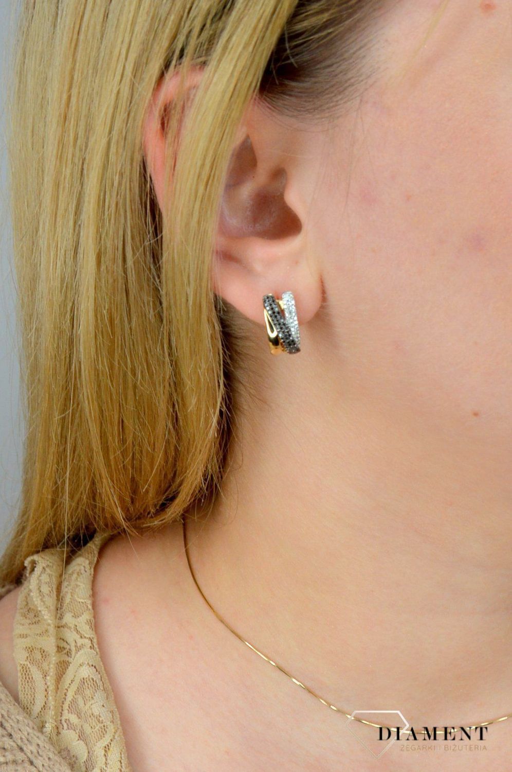 Kolczyki złote DIAMENT czarne i białe 0,13ctE73625YA  Kolczyki złote z brylantami✓ Złote kolczyki z brylantami 73625E001-G1Q2.jpg